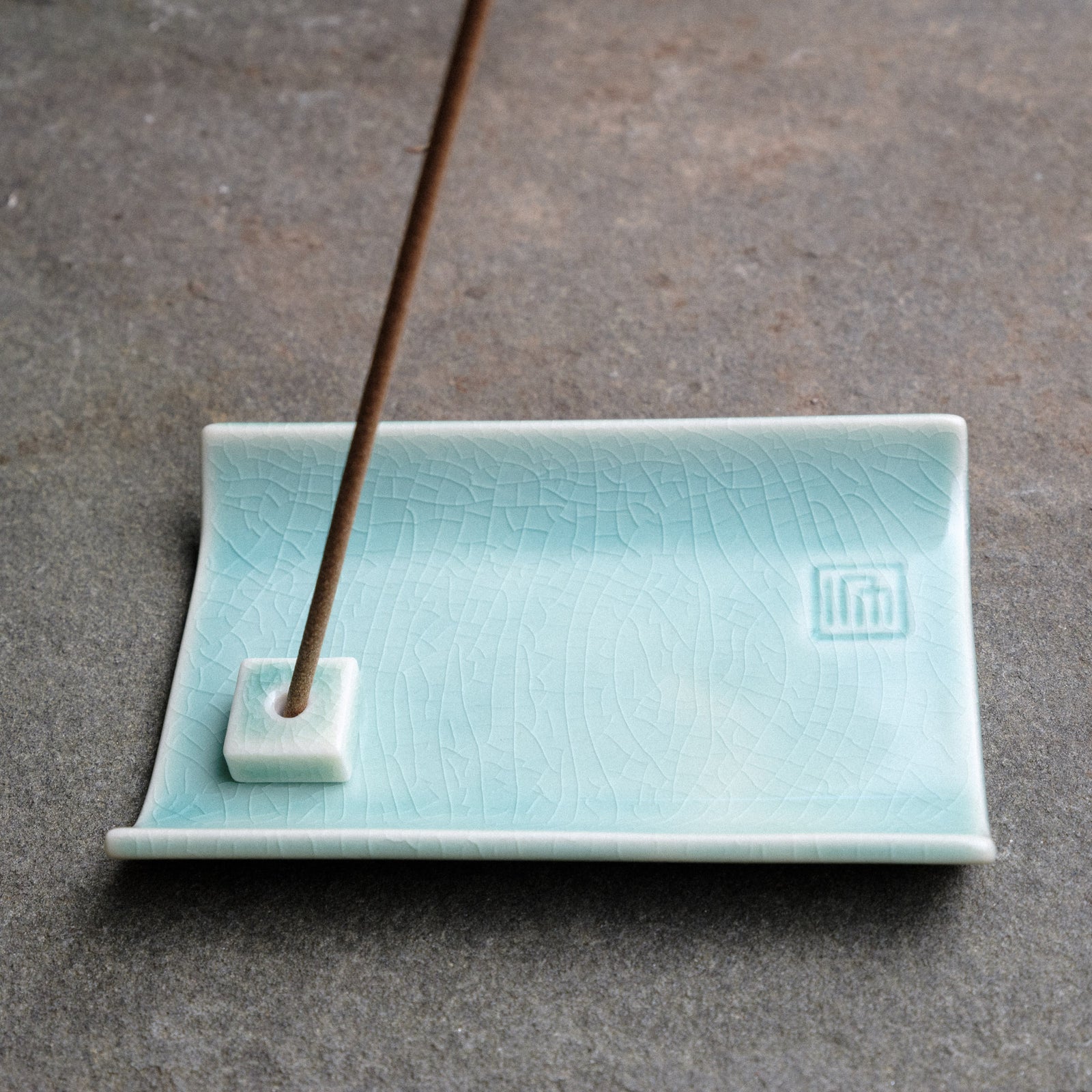 Yukari Handmade Japanese Ceramic Plate with Incense Stand